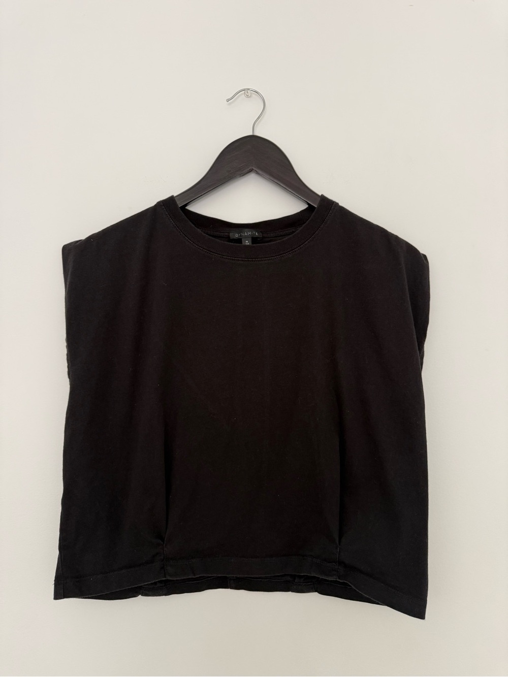 Dynamite sleeveless muscle tee Size M